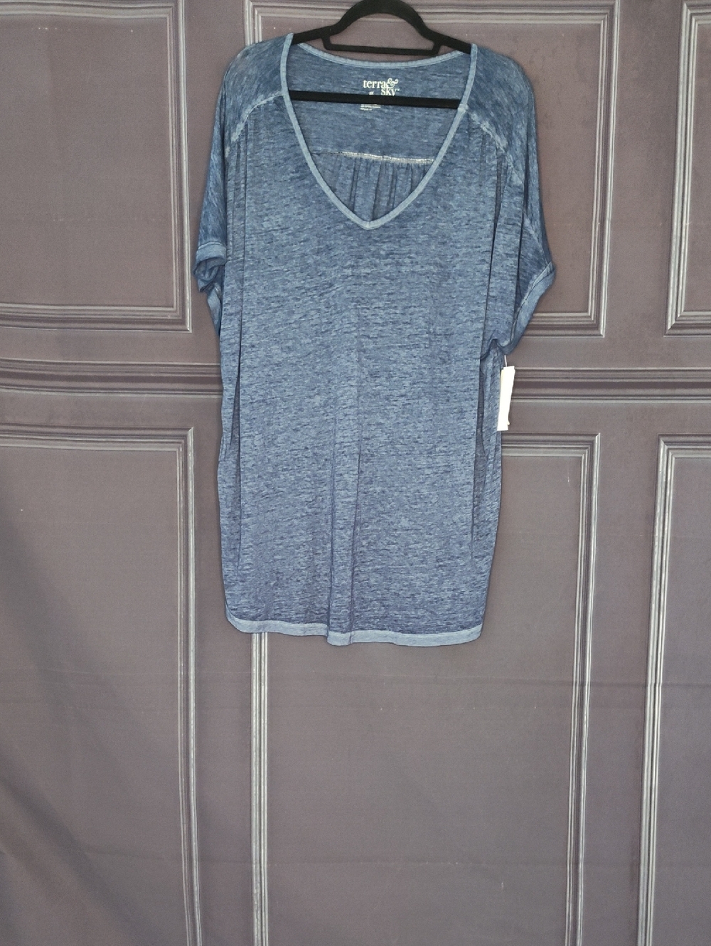 Terra & Sky Heathered Navy V-Neck Short Sleeve Tee